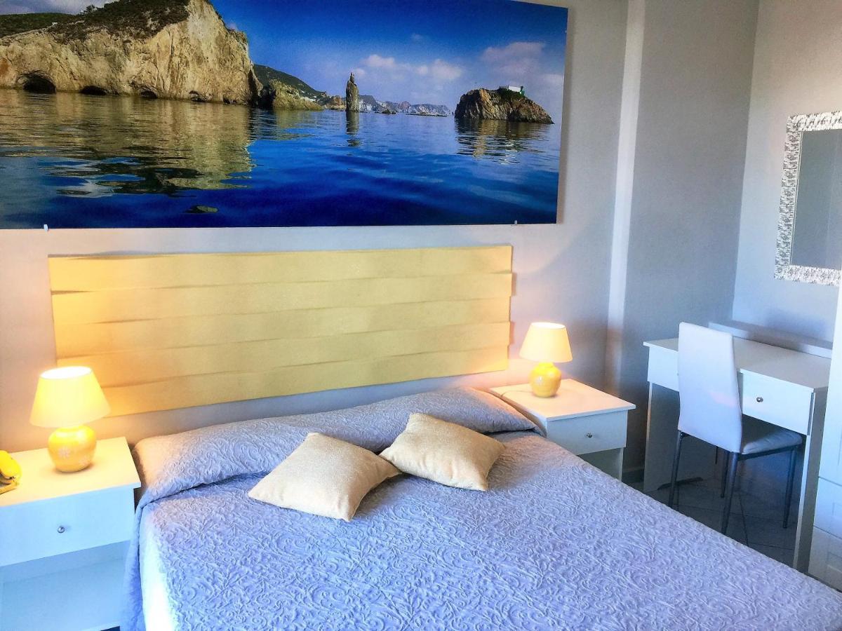 Hotel Ortensia Ponza Extérieur photo