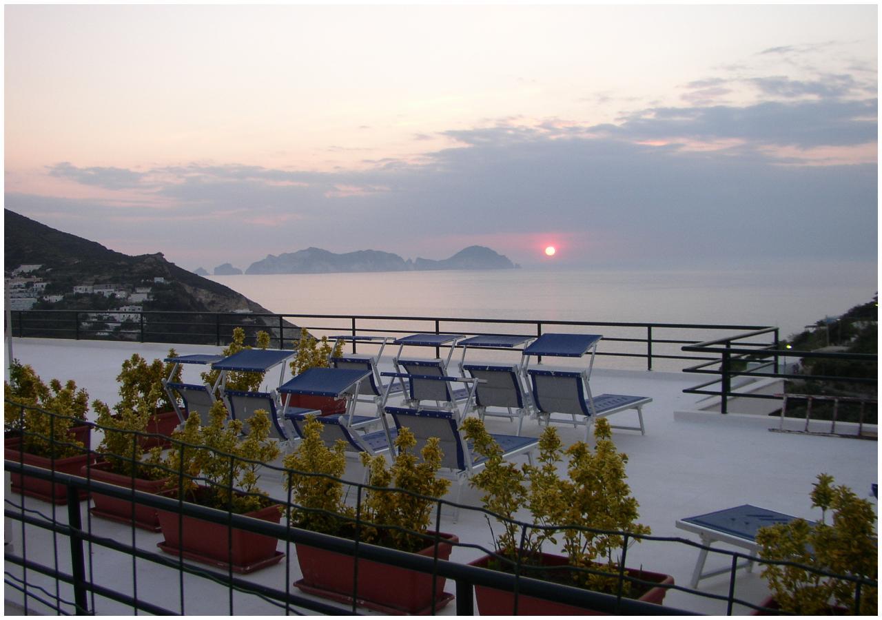 Hotel Ortensia Ponza Extérieur photo