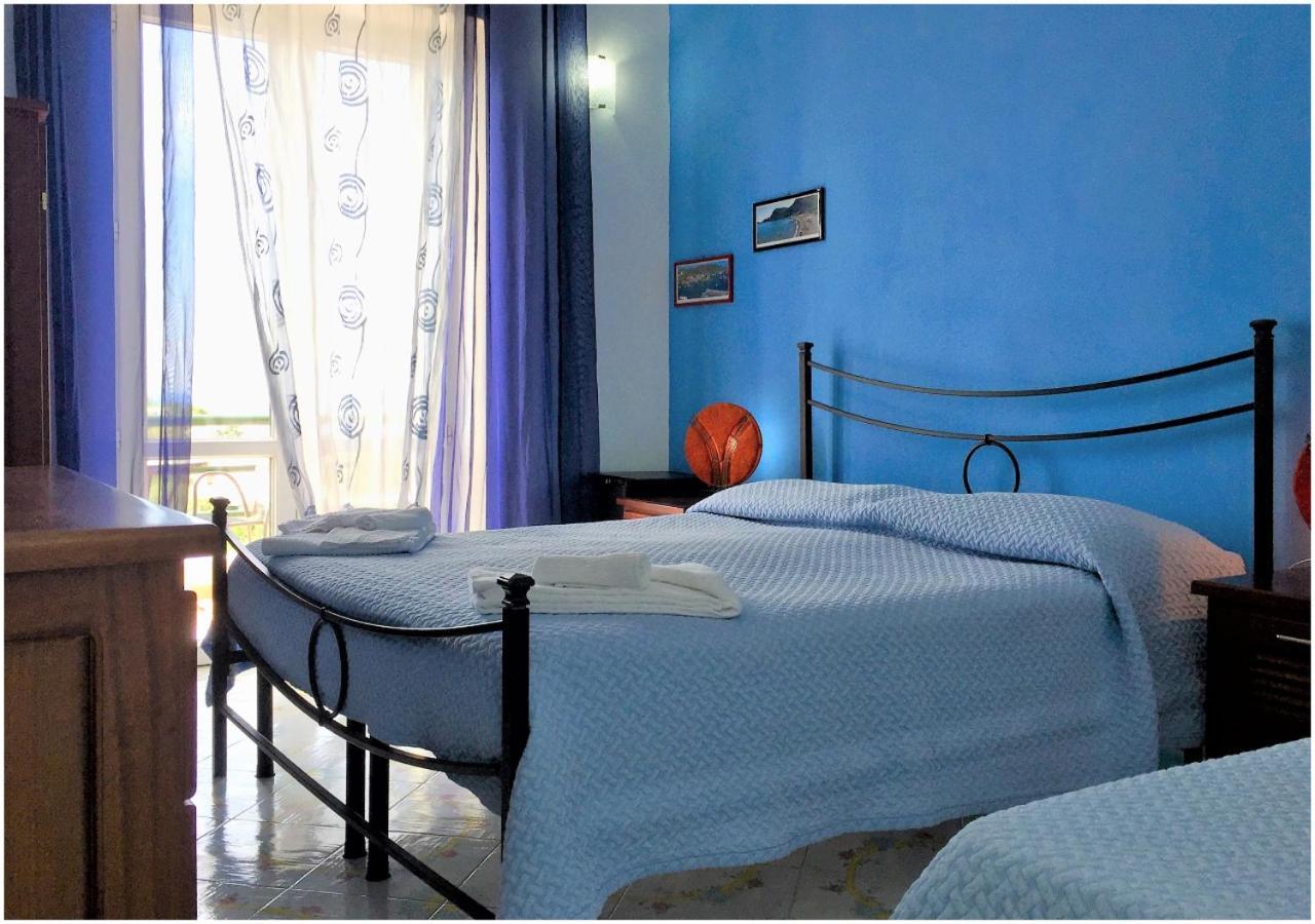 Hotel Ortensia Ponza Extérieur photo