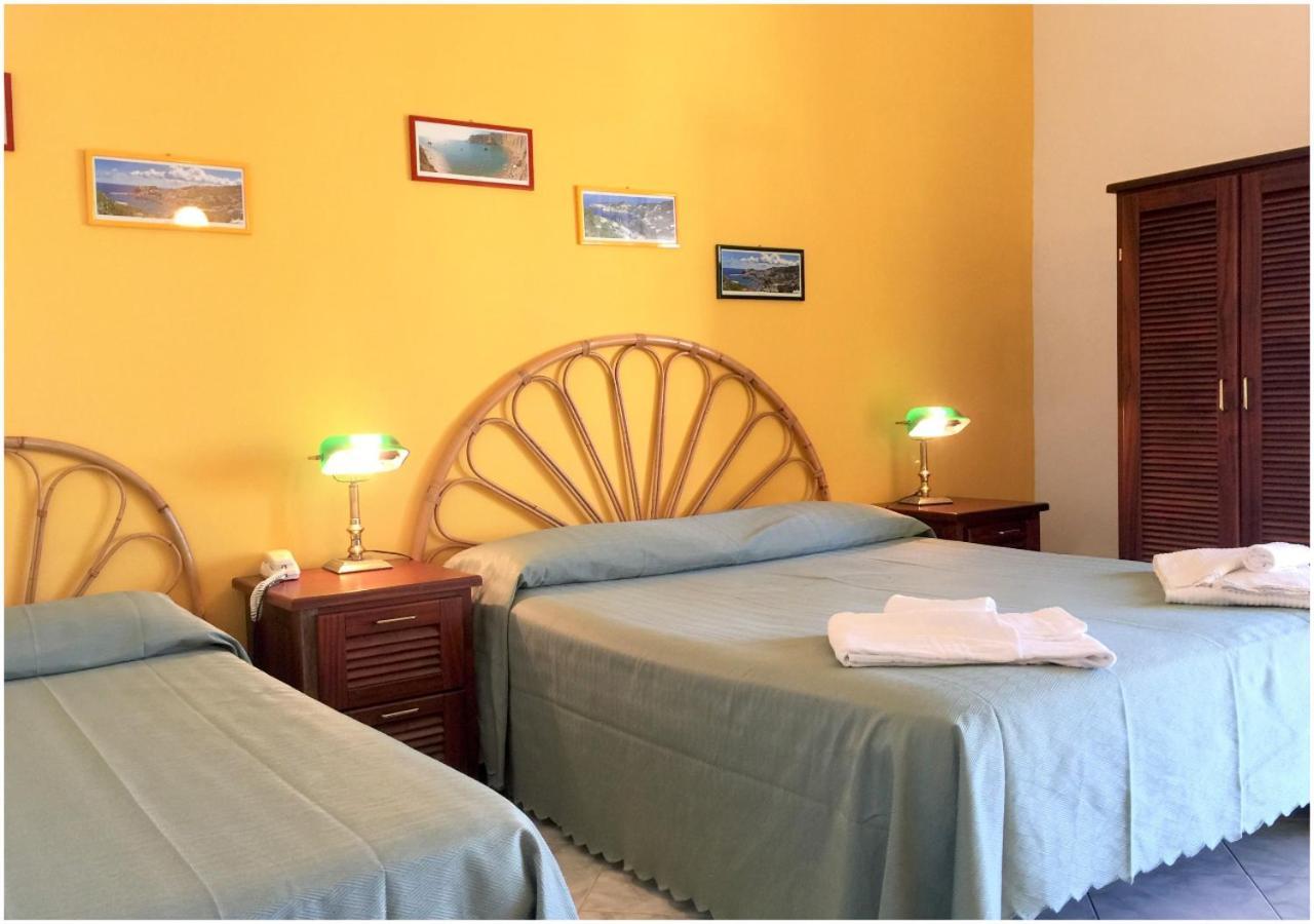 Hotel Ortensia Ponza Extérieur photo